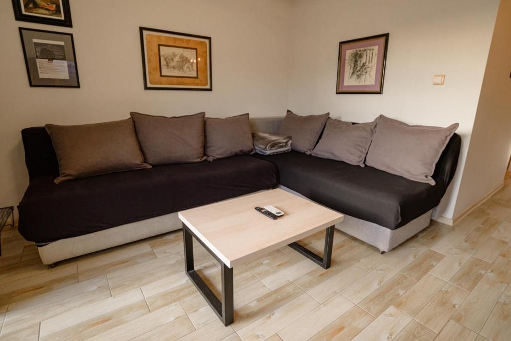 Apartman Sen'S เลสโควัซ ภายนอก รูปภาพ